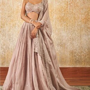 Lashkaraa Dusty Pink Embroidered Lehenga